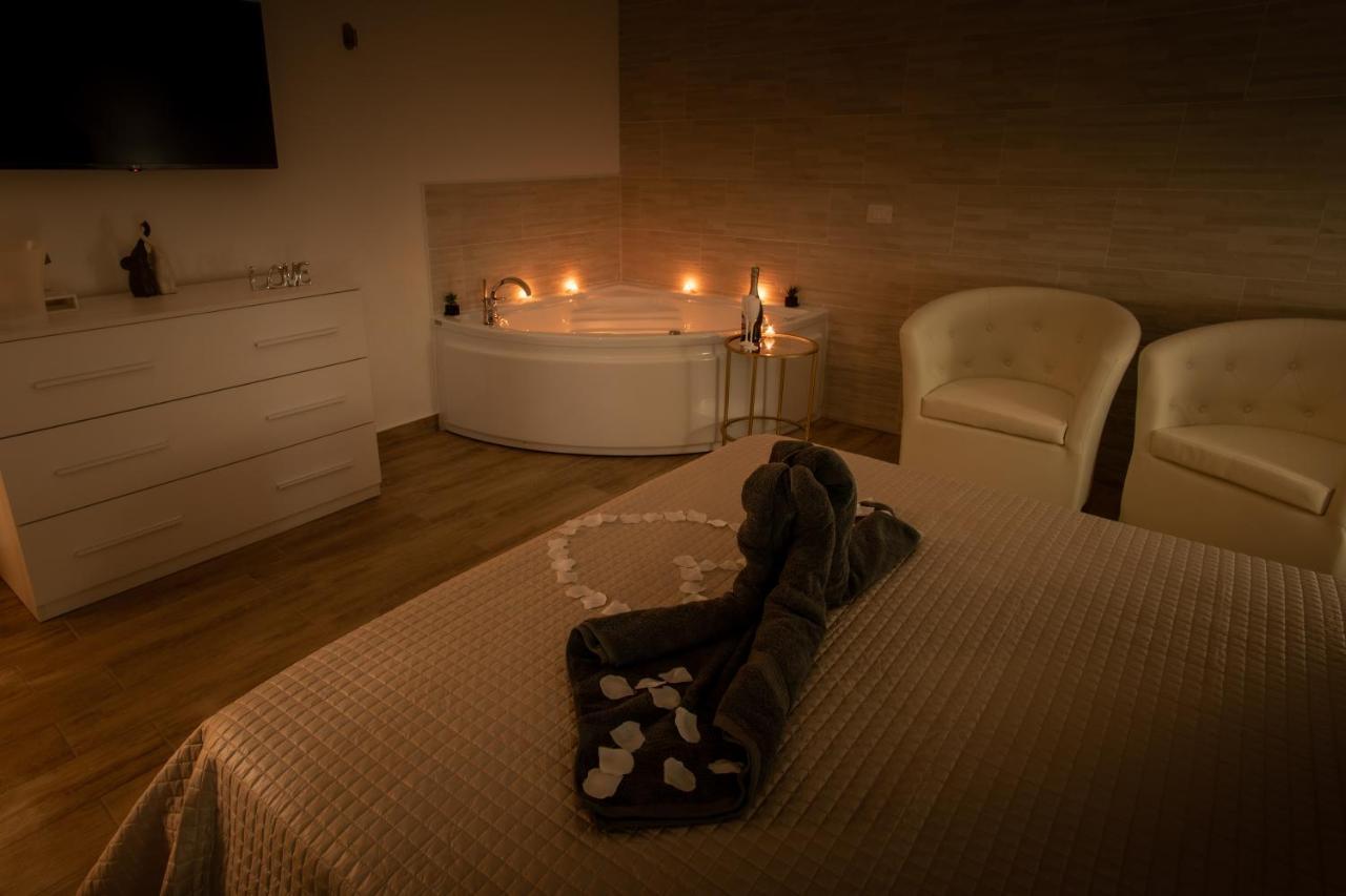 Ilioneo Apartments ナポリ エクステリア 写真