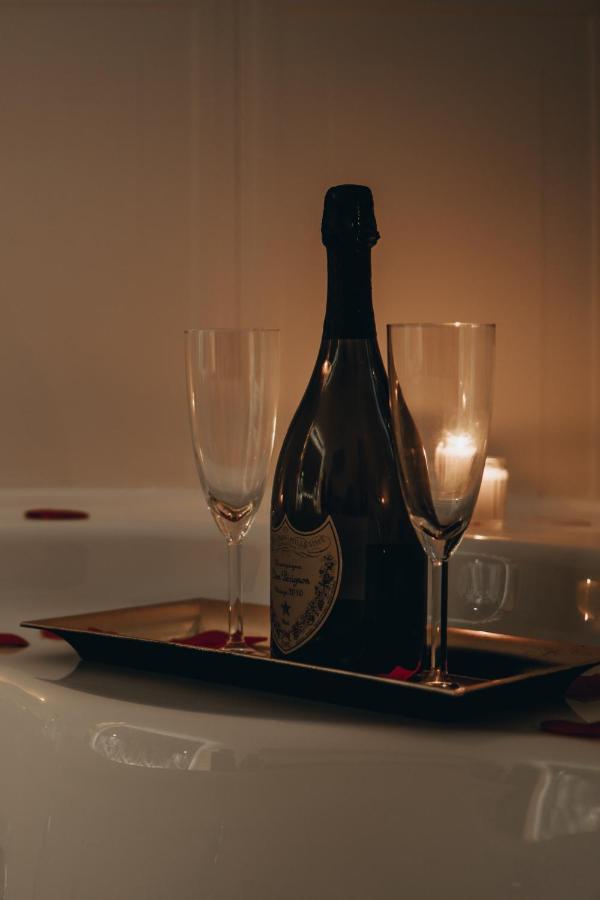 Ilioneo Apartments ナポリ エクステリア 写真